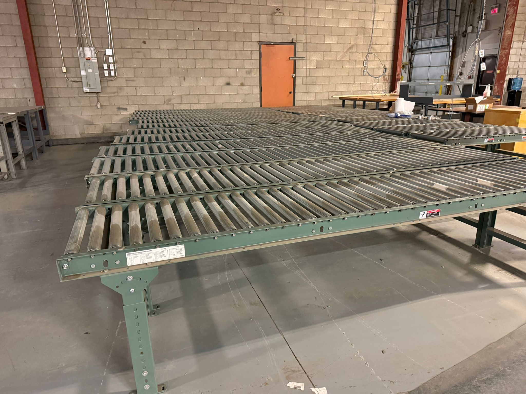 Gravity Roller Conveyor With Stand – 120" × 24" Heavy Duty (Industrial)
